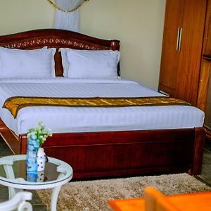 Executive King Suite